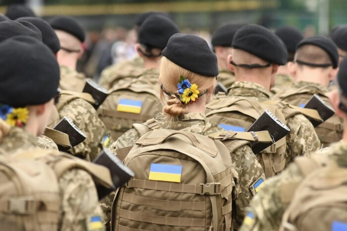 Україна активізує зусилля щодо збільшення кількості жінок на керівних посадах в армії